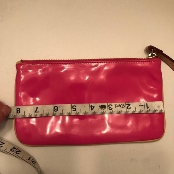 Kate spade pink patent leather wristlet clutch bag